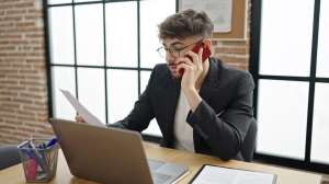 How to Cold Call for Business: Steps and Tips to Get Started How to Cold Call for Business: Steps and Tips to Get Started
